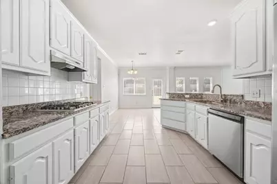 15701 Wyoming Drive, Frisco, TX 75035 - Photo 11
