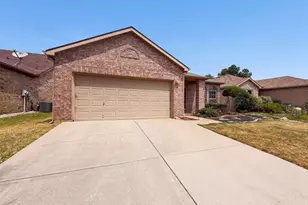 12609 Black Cherry Ln, Fort Worth, TX 76040 - Photo 23
