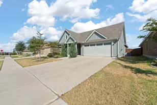 616 Breckenridge Pk Dr, Alvarado, TX 76009 - Photo 1