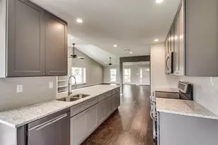 4801 Freeport Dr, Garland, TX 75043 - Photo 11