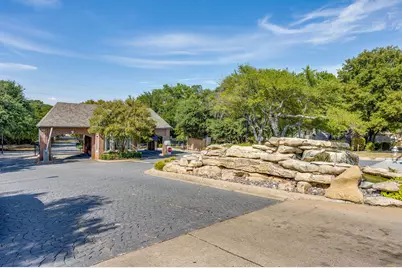 5832 Forest Bend Place, Fort Worth, TX 76112 - Photo 39