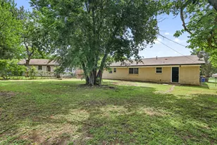 6441 Carousel Dr, Watauga, TX 76148 - Photo 15