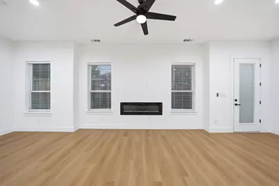 310 E 7th Street, Dallas, TX 75203 - Photo 15