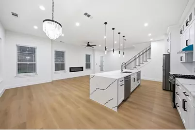 310 E 7th Street, Dallas, TX 75203 - Photo 7