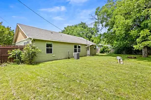 107 S Flower Ln, Chico, TX 76431 - Photo 25