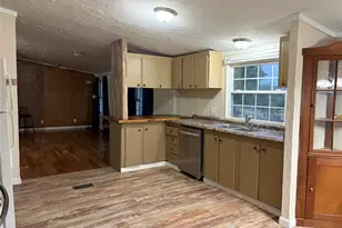 7424 N Locust St, Denton, TX 76207 - Photo 5