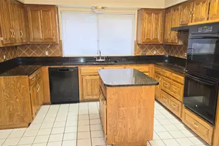 4401 Waycross Dr, Arlington, TX 76016 - Photo 11
