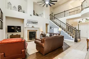 2113 Sandy Creek Dr, Frisco, TX 75033 - Photo 11