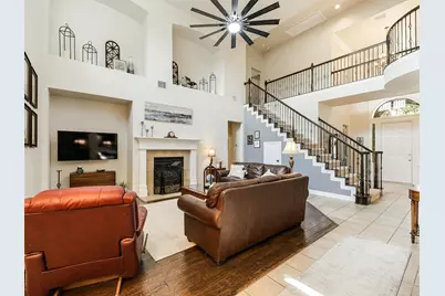2113 Sandy Creek Drive, Frisco, TX 75033 - Photo 11
