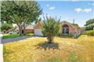 306 Branch Bend, Euless, TX 76039 - Photo 19