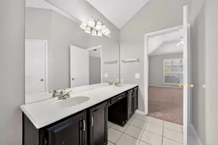 306 Branch Bend, Euless, TX 76039 - Photo 9