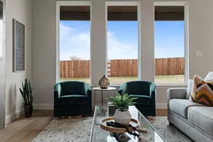904 Beall St, Denton, TX 76207 - Photo 5