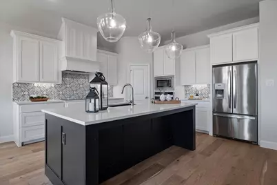 904 Beall Street, Denton, TX 76207 - Photo 7