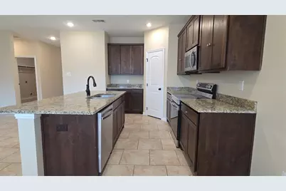 4007 Wellington Street, Greenville, TX 75401 - Photo 5