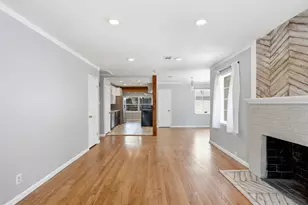 911 Reverchon Dr, Dallas, TX 75211 - Photo 5