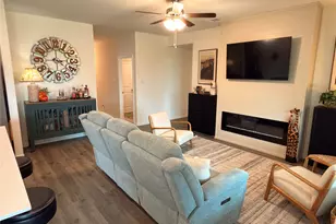 403 Silverbirch Dr, Nevada, TX 75173 - Photo 3