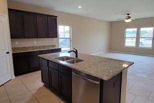 108 Canales Cir, Greenville, TX 75401 - Photo 9