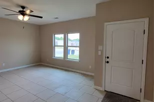 108 Canales Cir, Greenville, TX 75401 - Photo 5