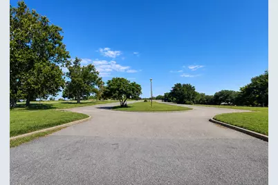105 Memorial Drive, Denison, TX 75020 - Photo 5