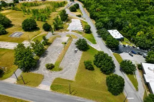 105 Memorial Dr, Denison, TX 75020 - Photo 1