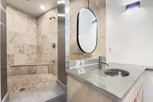 215 N Walton St, Dallas, TX 75226 - Photo 13