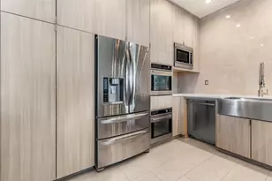 215 N Walton St, Dallas, TX 75226 - Photo 7