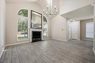2203 Meadowstone Dr, Carrollton, TX 75006 - Photo 9