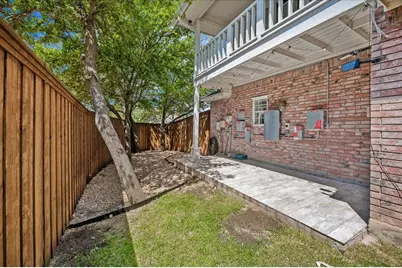 2203 Meadowstone Drive, Carrollton, TX 75006 - Photo 35