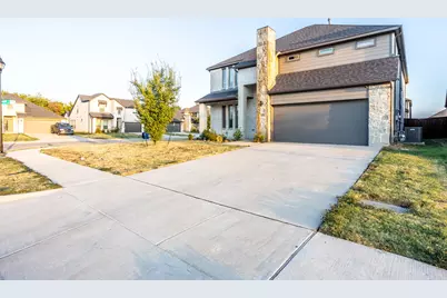 659 Bethpage Drive, Red Oak, TX 75154 - Photo 3