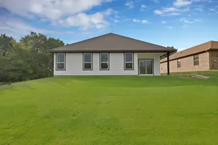 2210 San Saba Ct, Granbury, TX 76048 - Photo 25