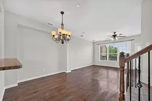 7863 Liverpool Ln, Irving, TX 75063 - Photo 5