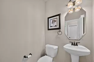 7863 Liverpool Ln, Irving, TX 75063 - Photo 15