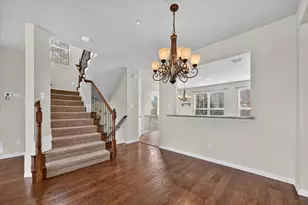 7863 Liverpool Ln, Irving, TX 75063 - Photo 7