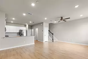 1229 Morgan Dr, Sherman, TX 75090 - Photo 5