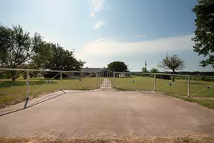 6883 Co Rd 4098, Kaufman, TX 75142 - Photo 1