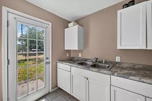 3933 Winfield Ave, Fort Worth, TX 76109 - Photo 9