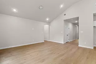 2711 Finley St, Fort Worth, TX 76111 - Photo 5