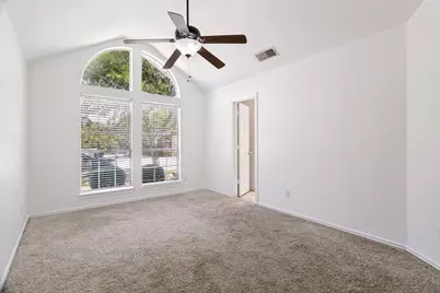 513 Creek Court, Lewisville, TX 75067 - Photo 7