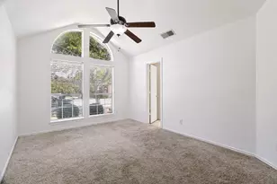 513 Creek Ct, Lewisville, TX 75067 - Photo 7