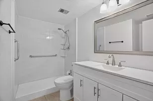 4000 Ridglea Country Club Dr, Fort Worth, TX 76126 - Photo 21