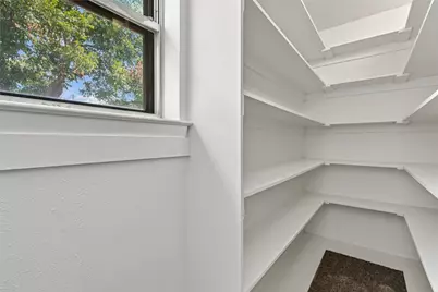 820 E Windsor Drive, Denton, TX 76209 - Photo 17