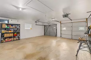 1607 Earl St, Goldthwaite, TX 76844 - Photo 27