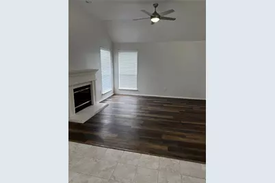 3860 Gillespie Drive, Carrollton, TX 75010 - Photo 7