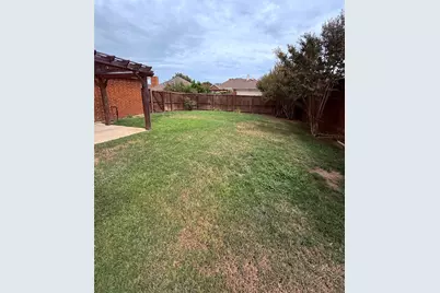 3860 Gillespie Drive, Carrollton, TX 75010 - Photo 3