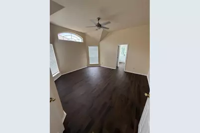 3860 Gillespie Drive, Carrollton, TX 75010 - Photo 11