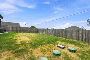 922 Pecos River Dr, Granbury, TX 76048 - Photo 23