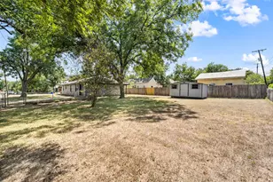 2201 Ethel Ave, Waco, TX 76707 - Photo 17