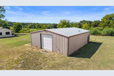 1901 E Texas Street, Denison, TX 75021 - Photo 19