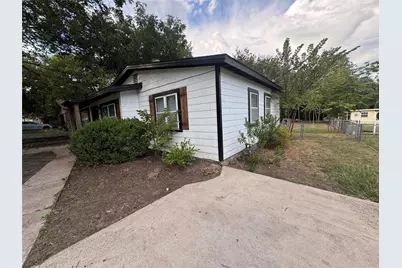204 Live Oak Lane, Weatherford, TX 76086 - Photo 17