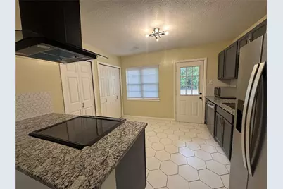 204 Live Oak Lane, Weatherford, TX 76086 - Photo 5